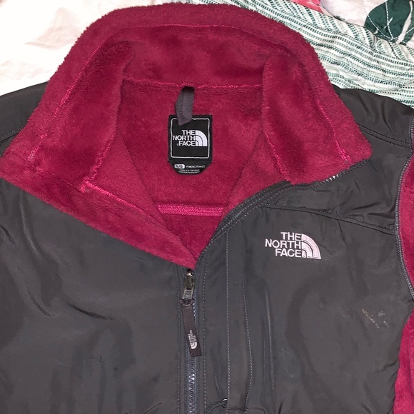 Maroon/pink north face - Picture 2 of 4